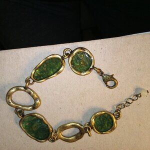 Vintage NRQ Green Resin Bracelet 8” signed NRQ